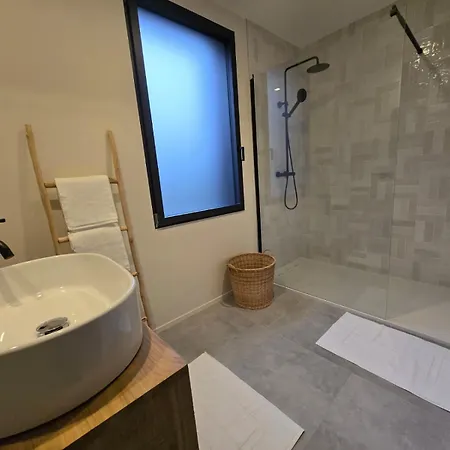 Villa Natural Design Nomade Groupe Avec Jacuzzi Centre De La Foret ! Milly-la-Foret