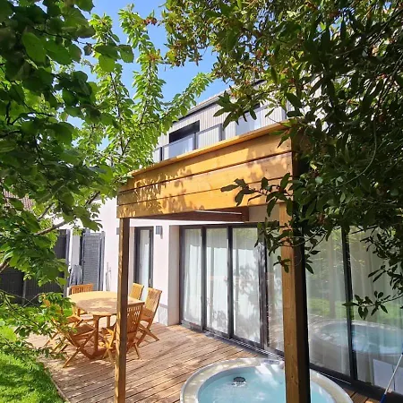 Natural Design Nomade Groupe Avec Jacuzzi Centre De La Foret ! * Milly-la-Foret